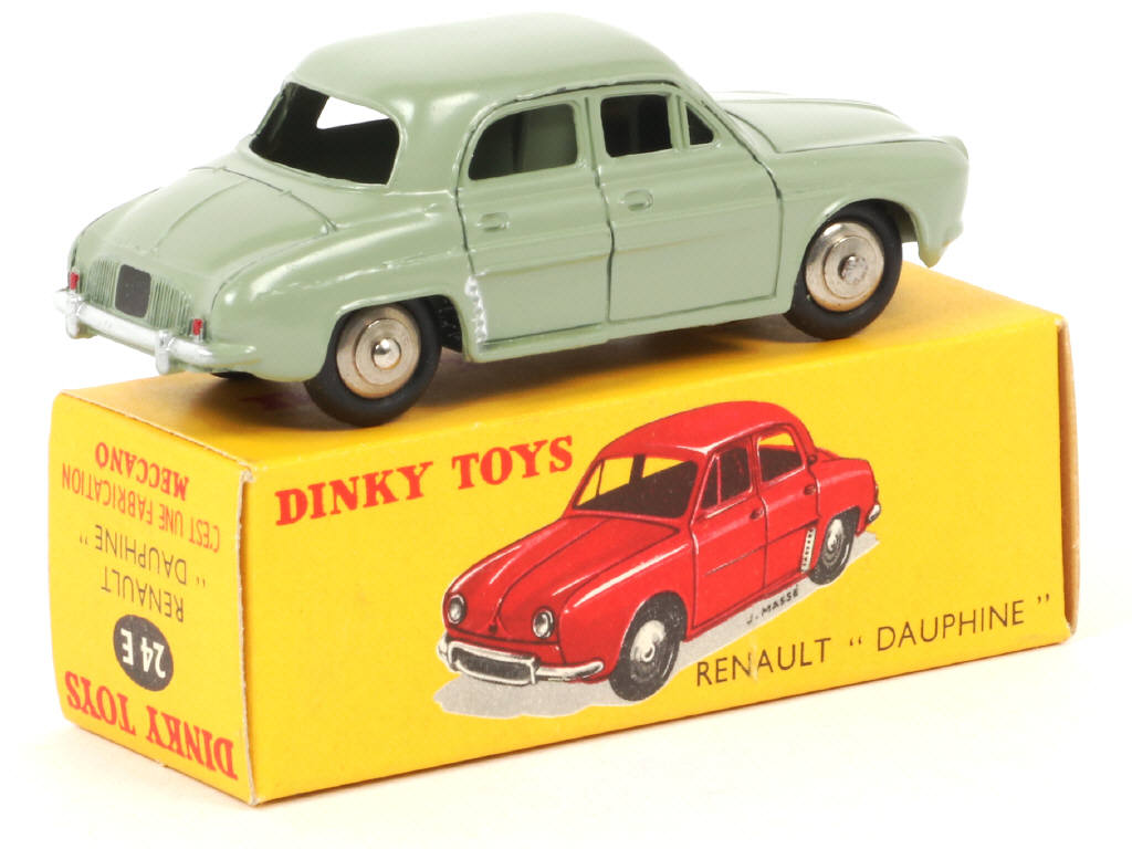 Lot 57 - DINKY TOYS (FRANCE) (1)