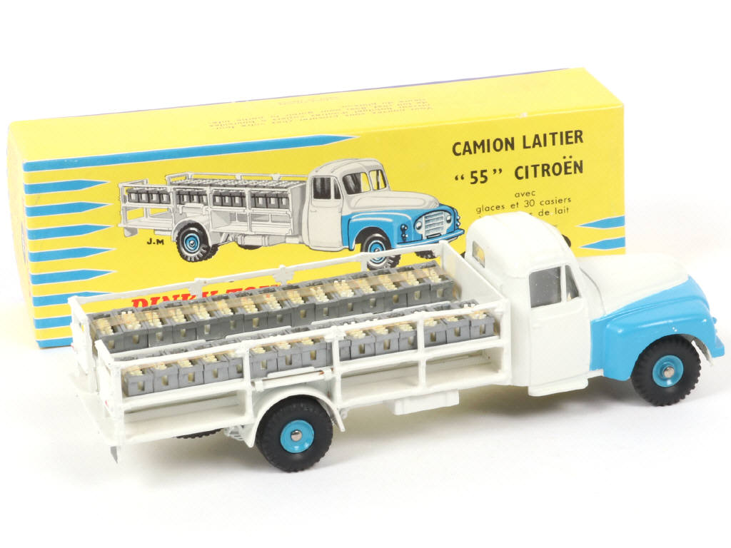 Lot 120 - DINKY TOYS (FRANCE) (1)