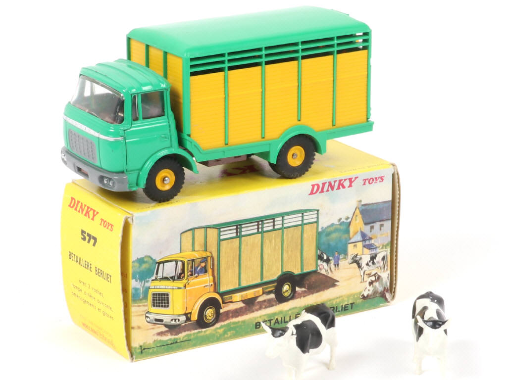 Lot 115 - DINKY TOYS (FRANCE) (1)