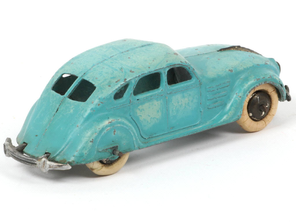 Lot 138 - DINKY TOYS (GB) (1)