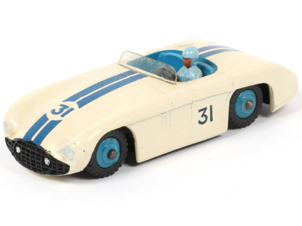 Lot 142 - DINKY TOYS (GB) (1)