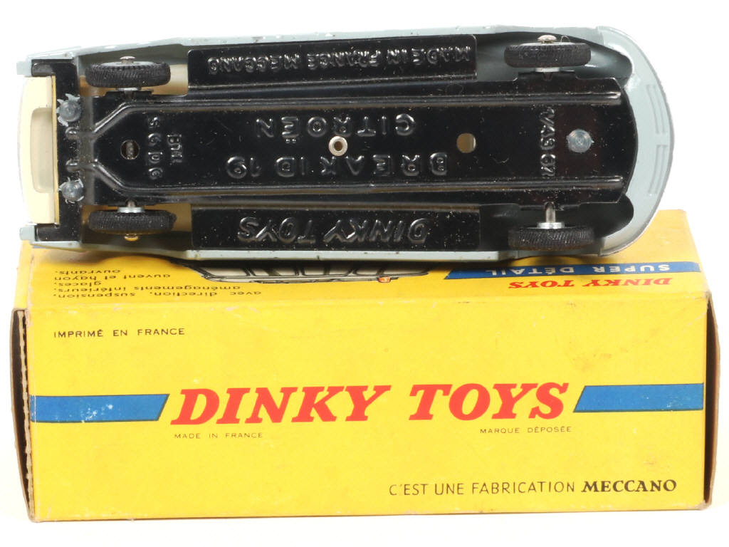Lot 47 - DINKY TOYS (FRANCE) (1)