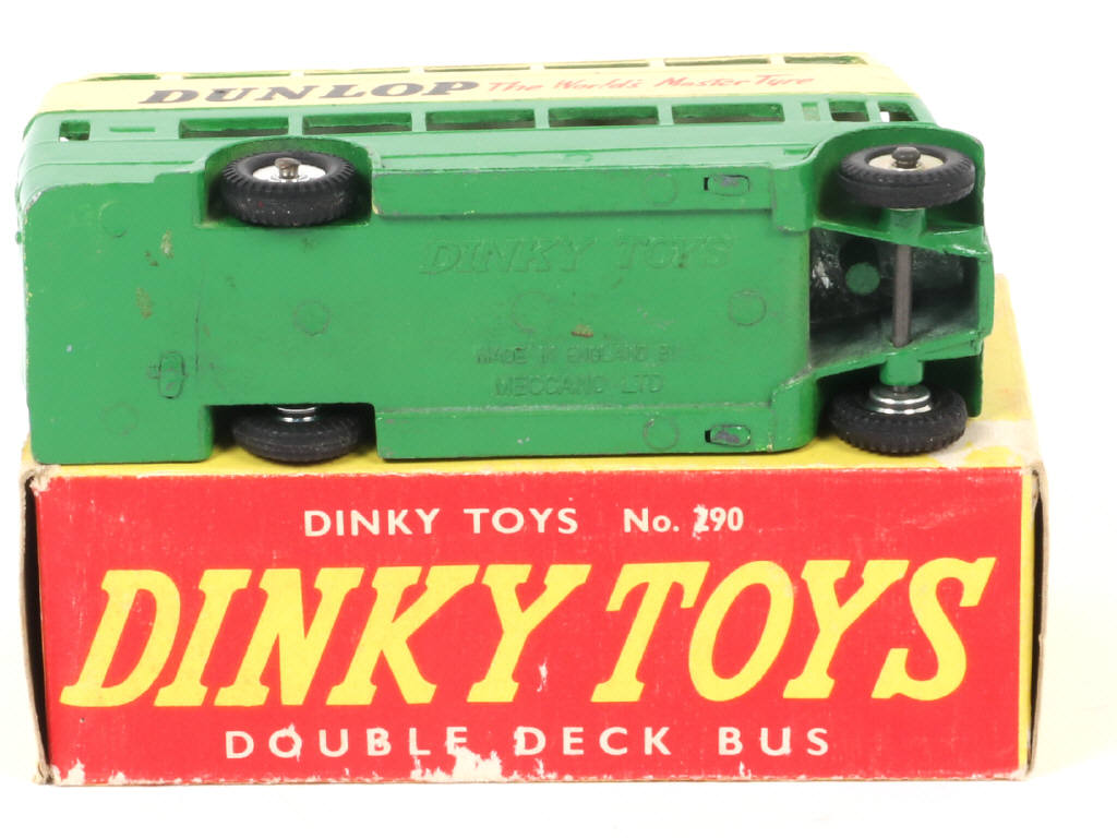 Lot 155 - DINKY TOYS (GB) (1)