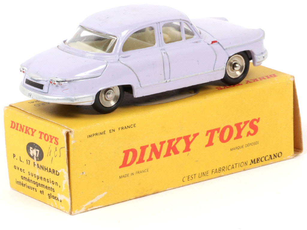 Lot 78 - DINKY TOYS (FRANCE) (1)