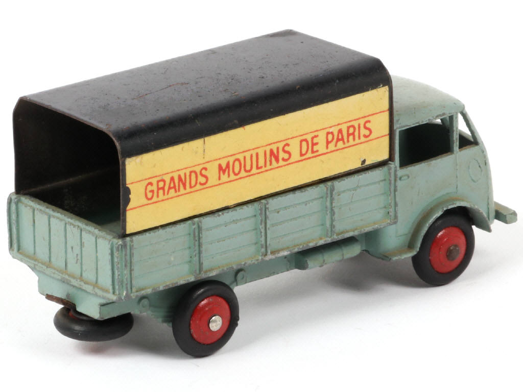 Lot 99 - DINKY TOYS (FRANCE) (1)