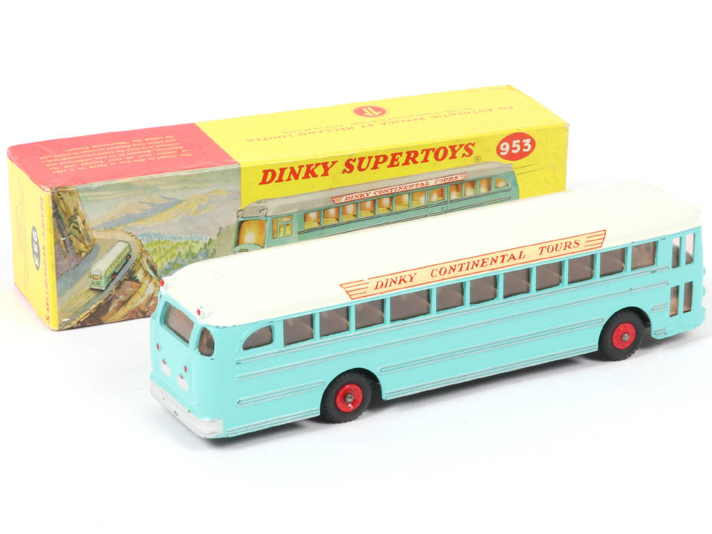 Lot 162 - DINKY TOYS (GB) (1)