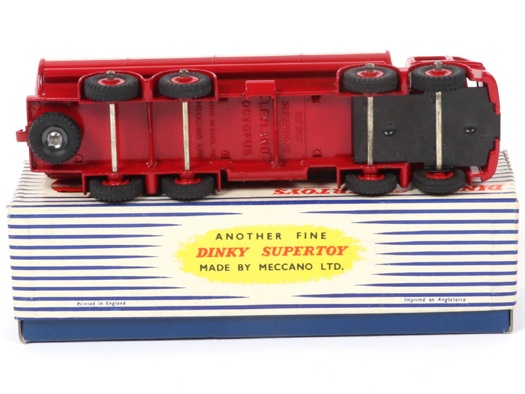 Lot 159 - DINKY TOYS (GB) (1)