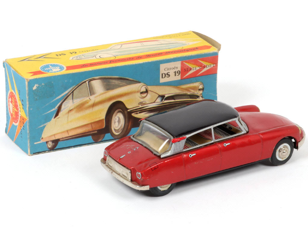 Lot 261 - JOUSTRA (FRANCE) (1)