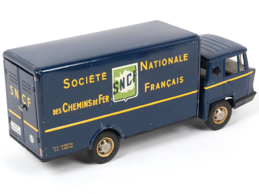 Lot 240 - JOUSTRA (FRANCE) (1)
