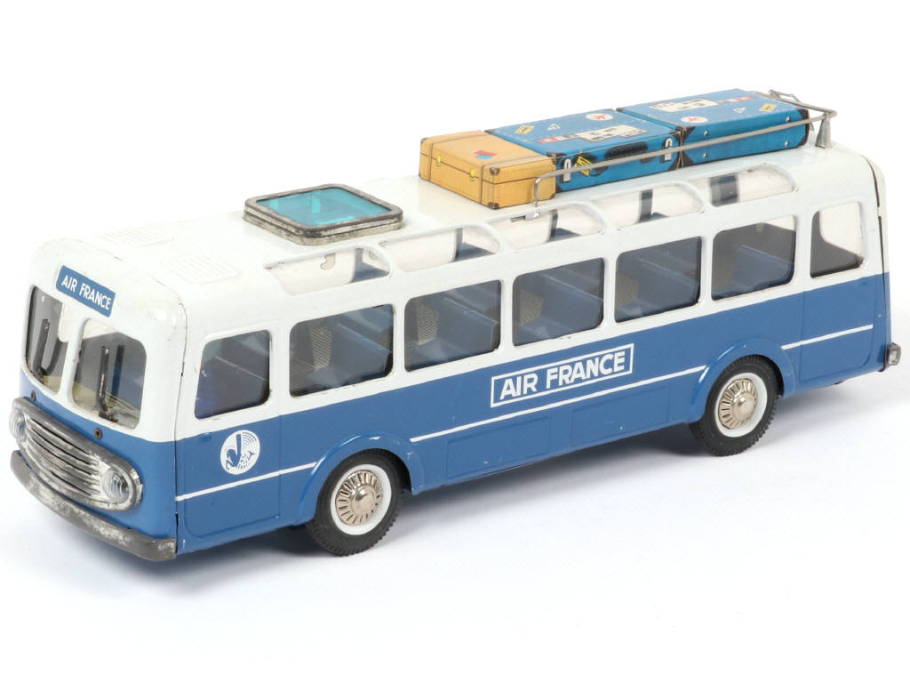 Lot 241 - JOUSTRA (FRANCE) (1)