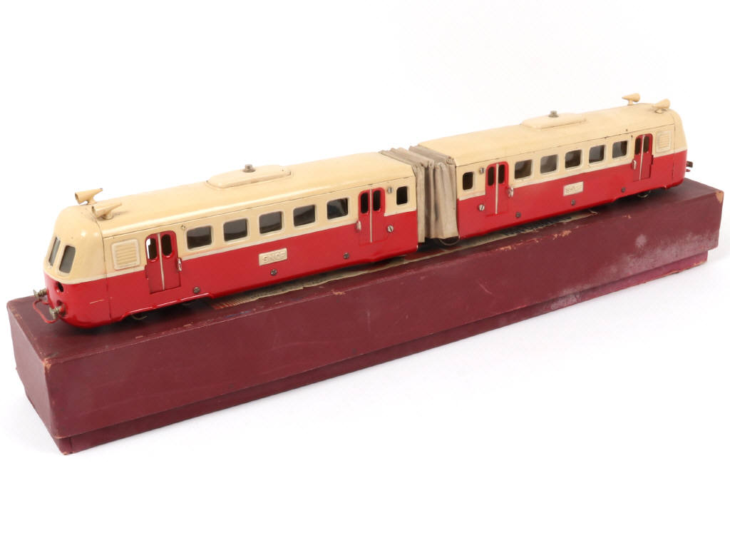 Lot 377 - JEP (FRANCE) (1)