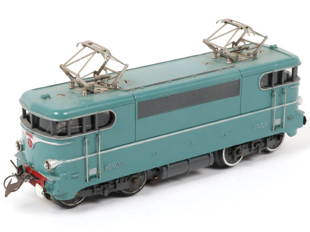Lot 335 - HORNBY 'O' (FRANCE) (1)