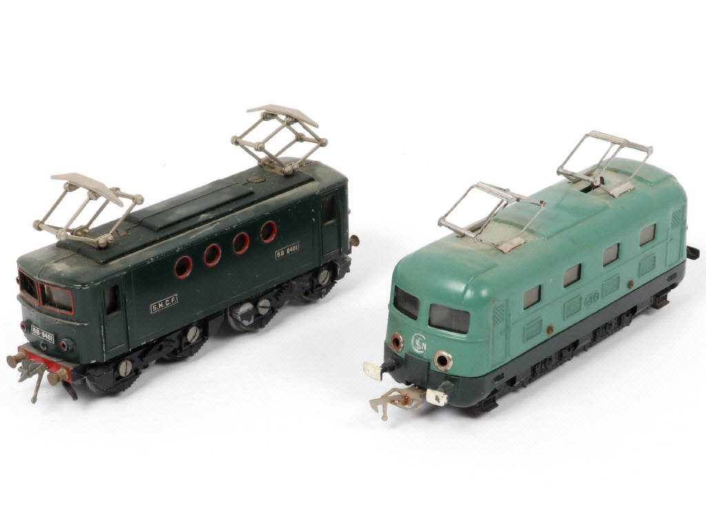 Lot 311 - DIVERS 'O' (FRANCE) (2)