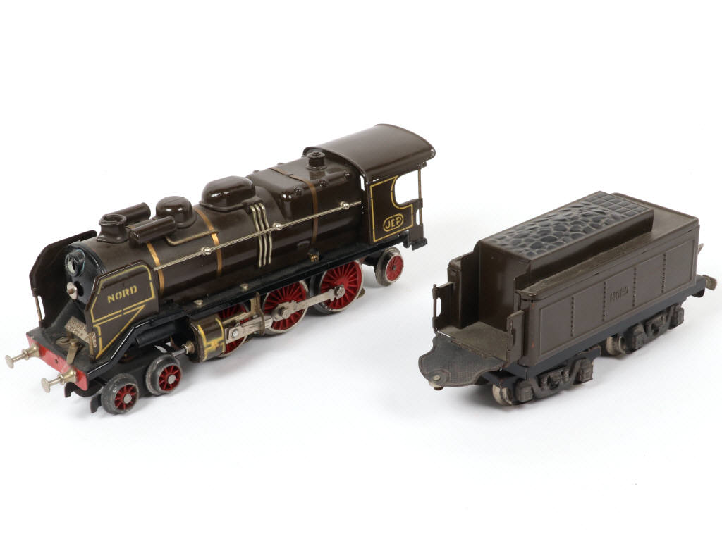 Lot 352 - JEP (FRANCE) (1)