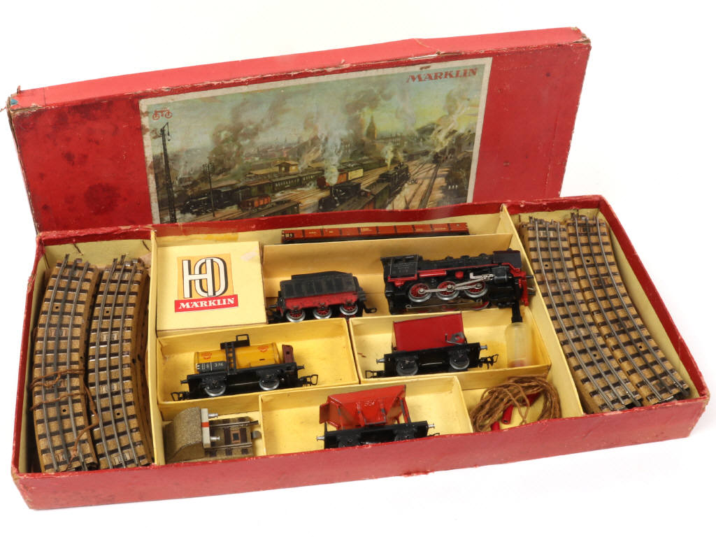 Lot 305 - MÄRKLIN 'HO' (ALLEMAGNE) (1)