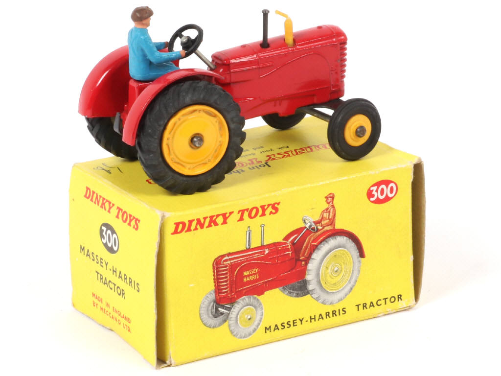 Lot 165 - DINKY TOYS (GB) (1)