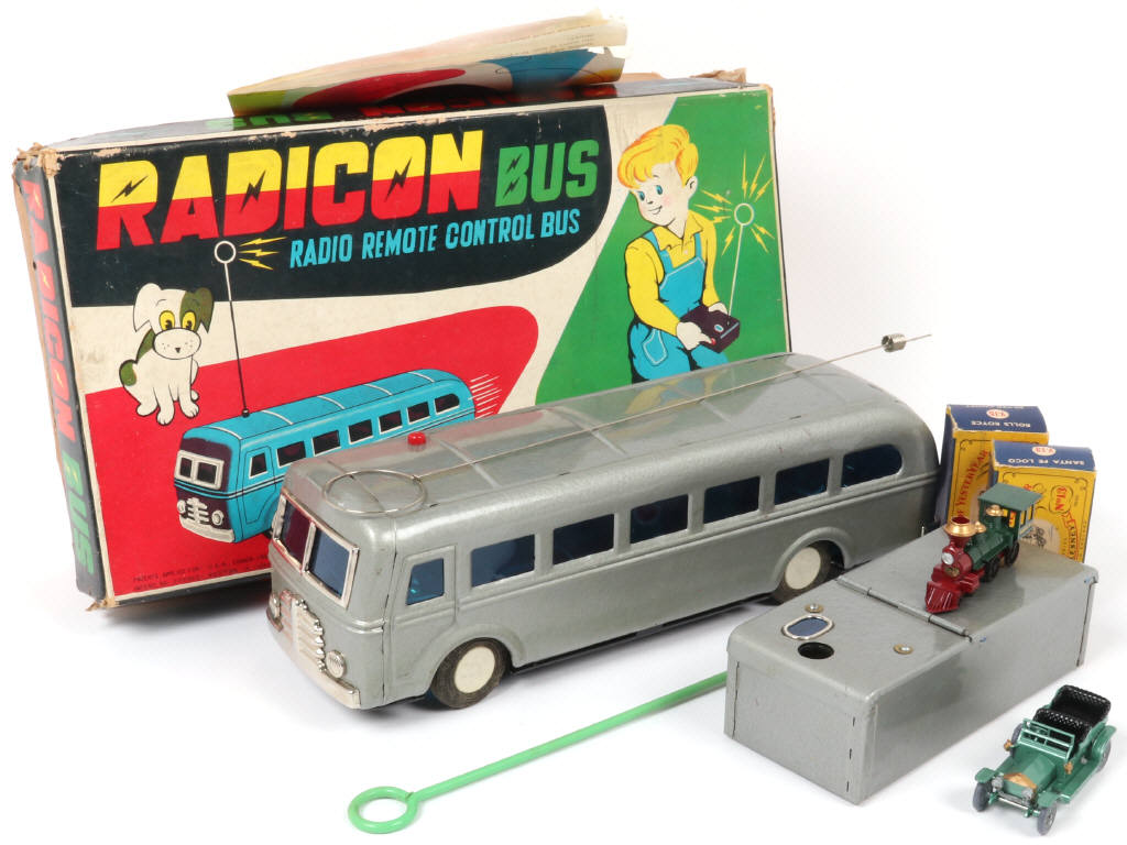 Lot 175 - MASUDAYA TOYS Co. (JAPON) (3)