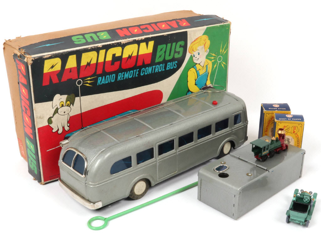 Lot 175 - MASUDAYA TOYS Co. (JAPON) (3)