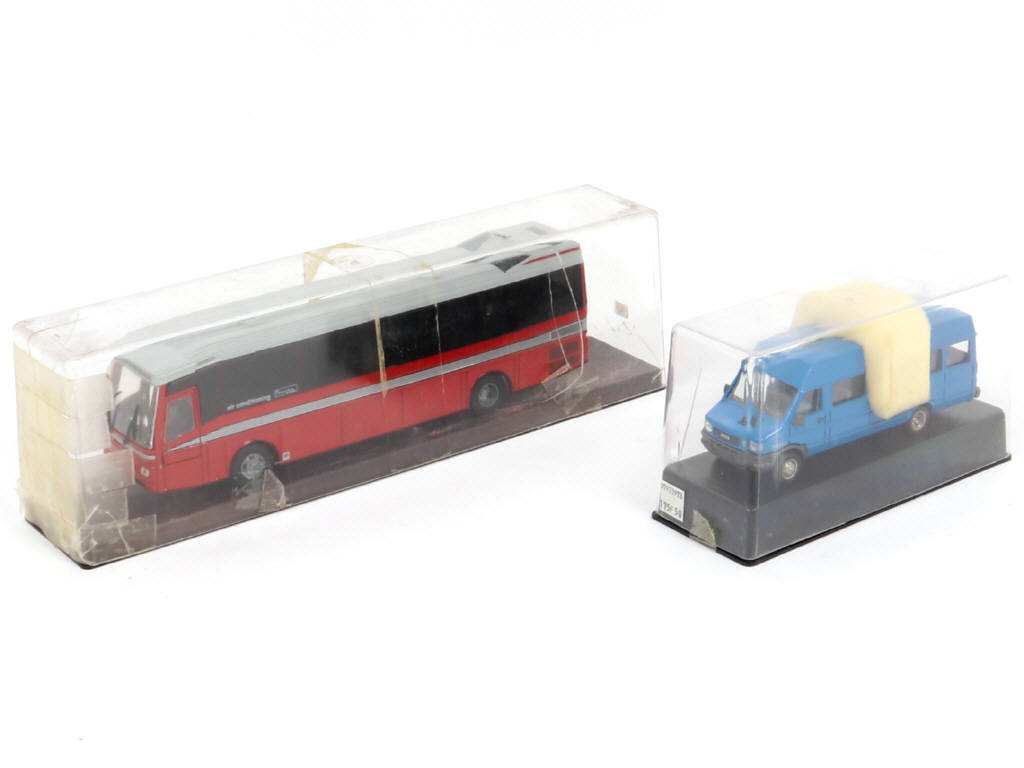 Lot 181 - OLD CARS (ITALIE) (2)