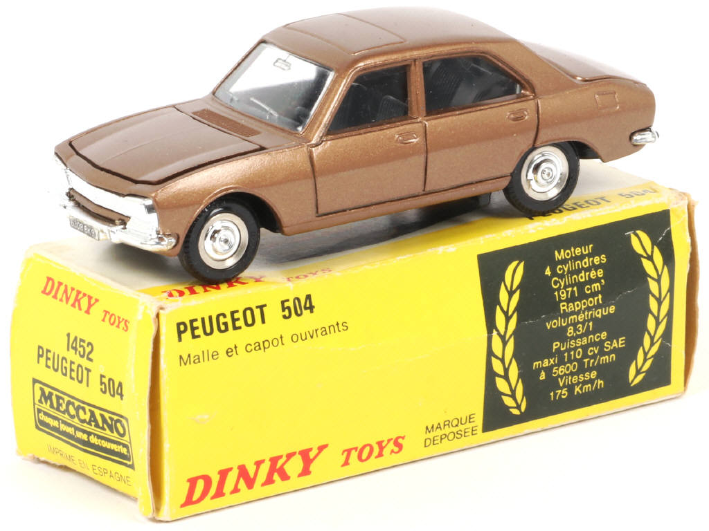 Lot 203 - DINKY TOYS (FRANCE) (1)