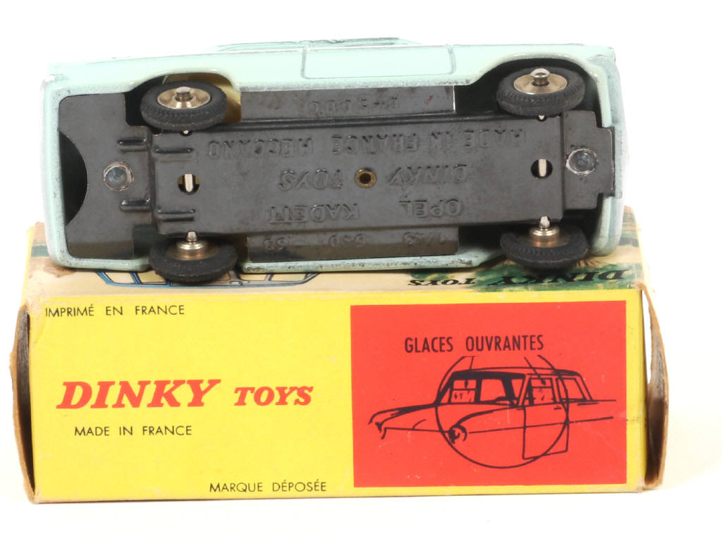 Lot 183 - DINKY TOYS (FRANCE) (1)