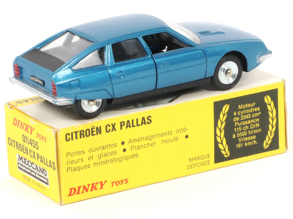 Lot 211 - DINKY TOYS (FRANCE) (1)