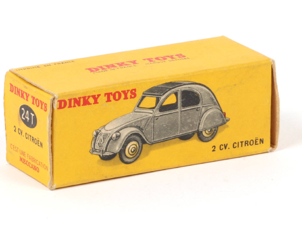 Lot 181 - DINKY TOYS (FRANCE) (1)