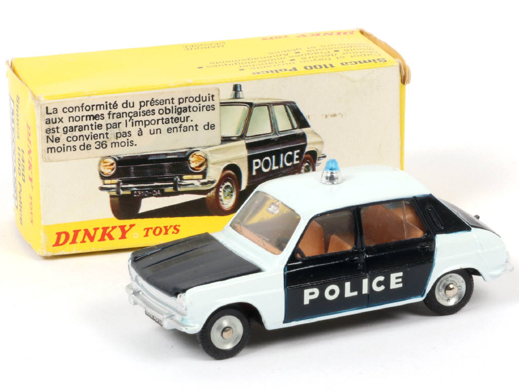 Lot 207 - DINKY TOYS (FRANCE) (1)