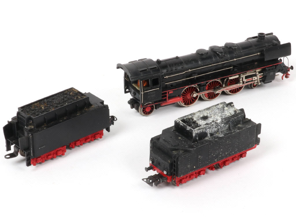 Lot 33 - MÄRKLIN 'HO' (ALLEMAGNE) (3)