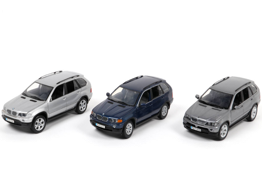 Lot 146 - KYOSHO (JAPON) (3)