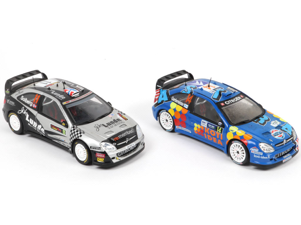 Lot 131 - SUN STAR (CHINE) (2)