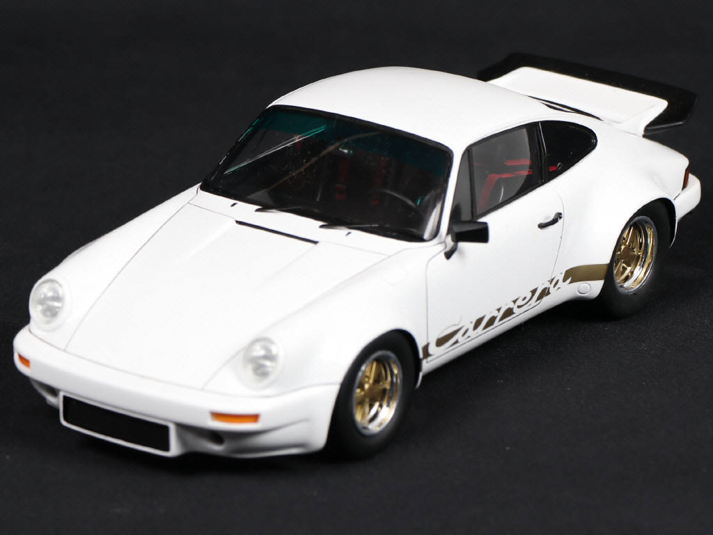 Lot 21 - SPARK (MACAU) (1)
