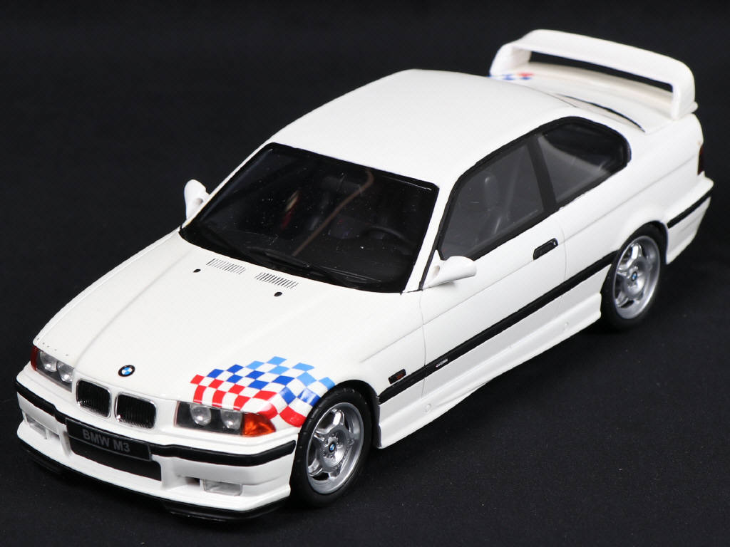 Lot 95 - OTTO MOBILE (FRANCE) (1)