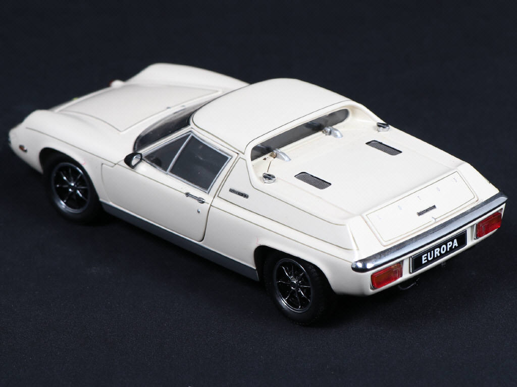 Lot 38 - KYOSHO (JAPON) (1)