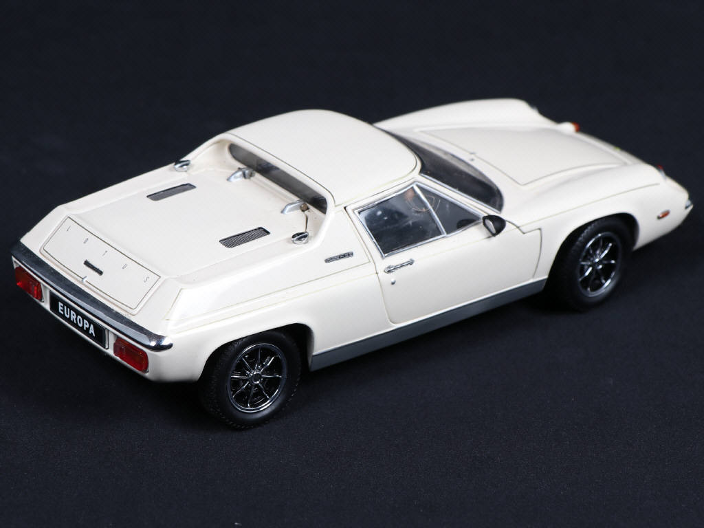 Lot 38 - KYOSHO (JAPON) (1)