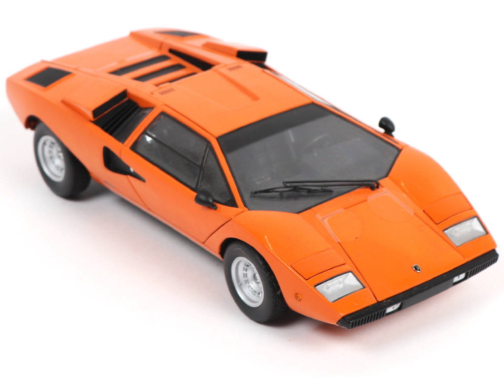 Lot 40 - KYOSHO (JAPON) (1)