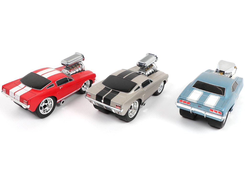 Lot 162 - MUSCLE MACHINE (CHINE) (3)