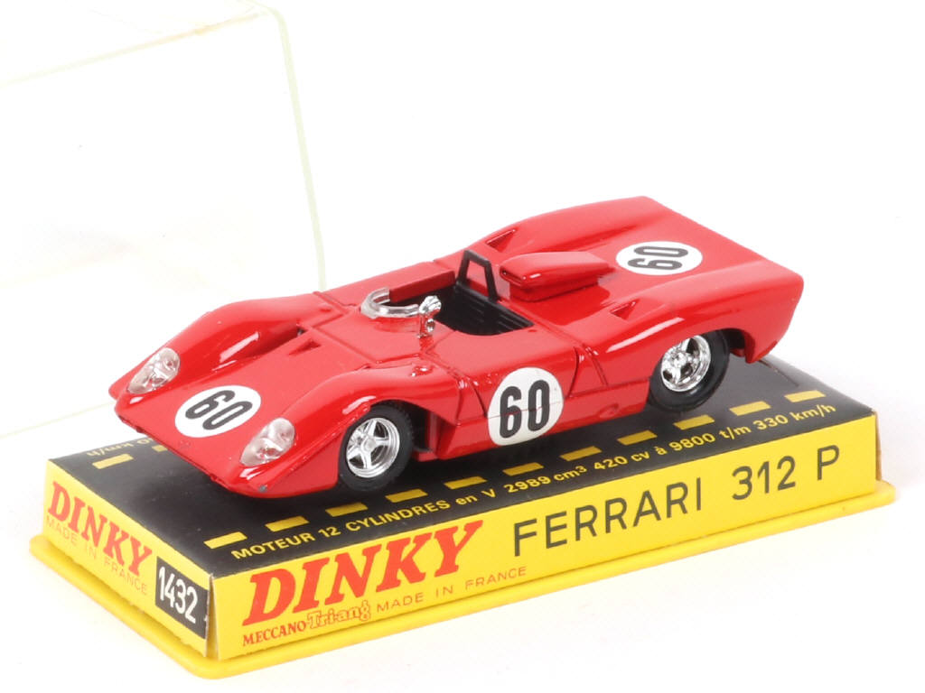 Lot 216 - DINKY TOYS (FRANCE) (1)