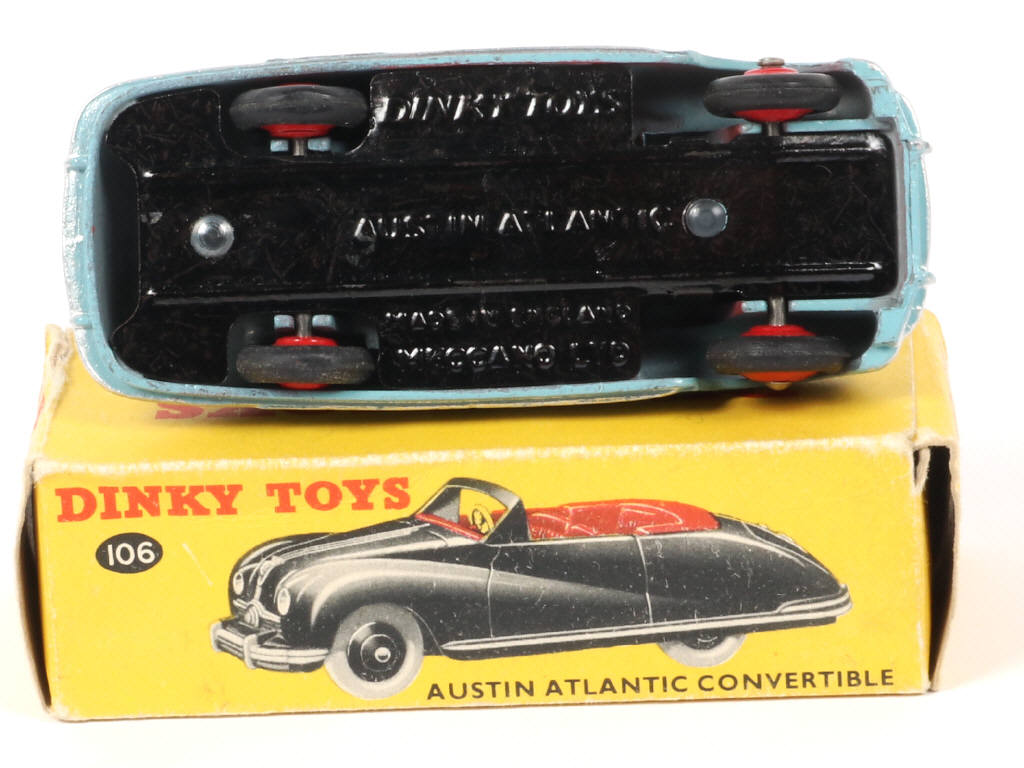 Lot 170 - DINKY TOYS (GB) (1)