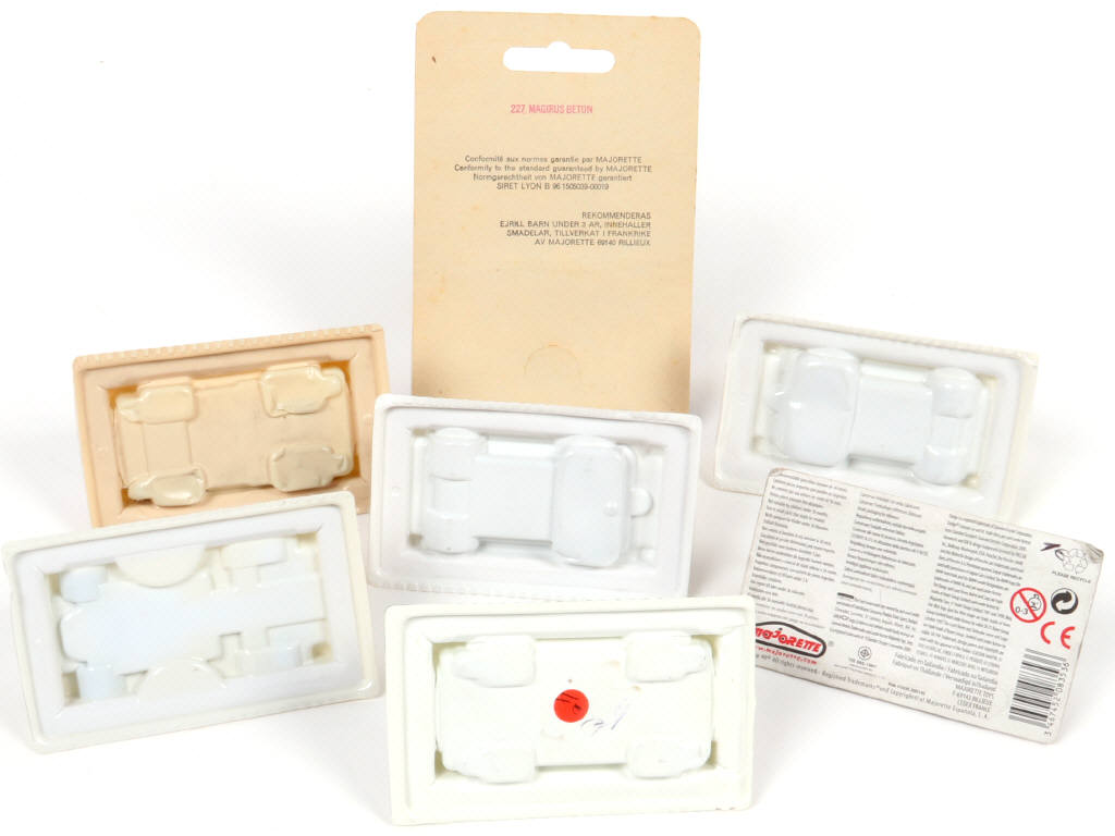 Lot 151 - MAJORETTE (FRANCE) (7)