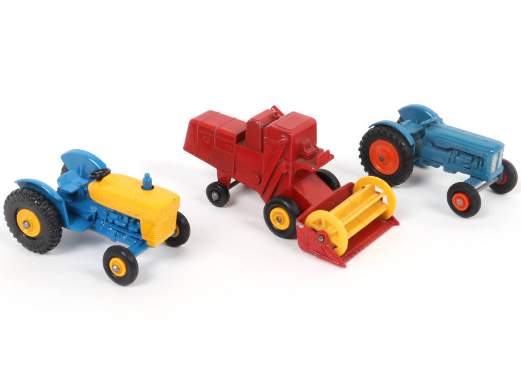 Lot 107 - MATCHBOX (GB) (3)