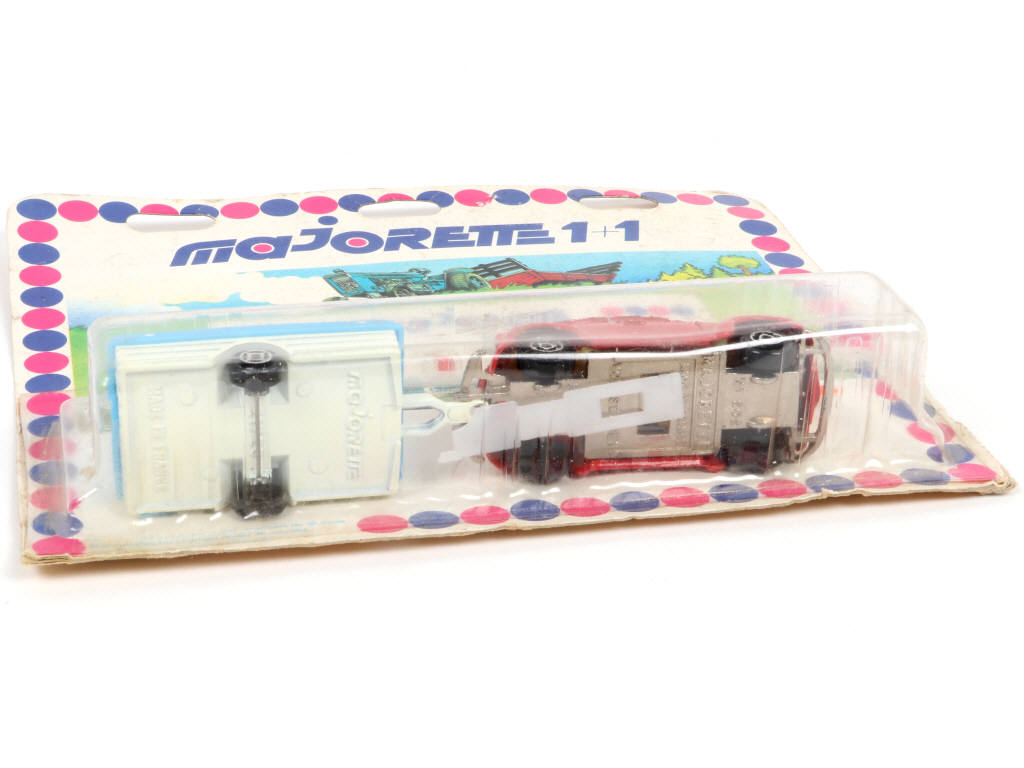 Lot 142 - MAJORETTE (FRANCE) (1)