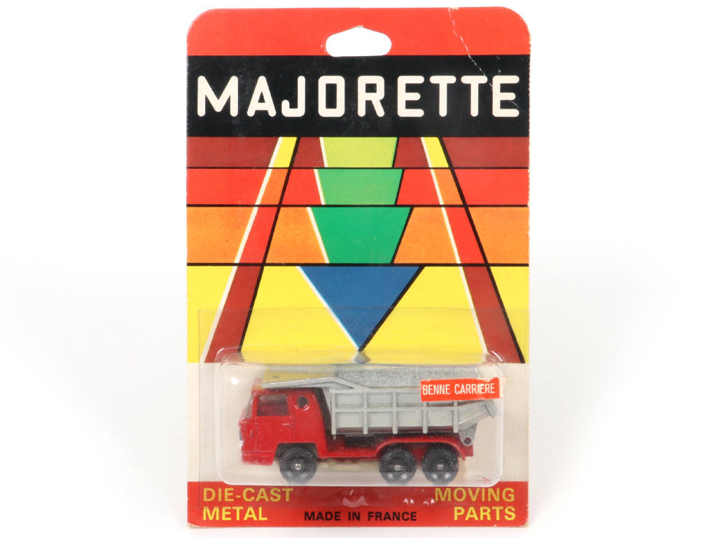 Lot 133 - MAJORETTE (FRANCE) (1)
