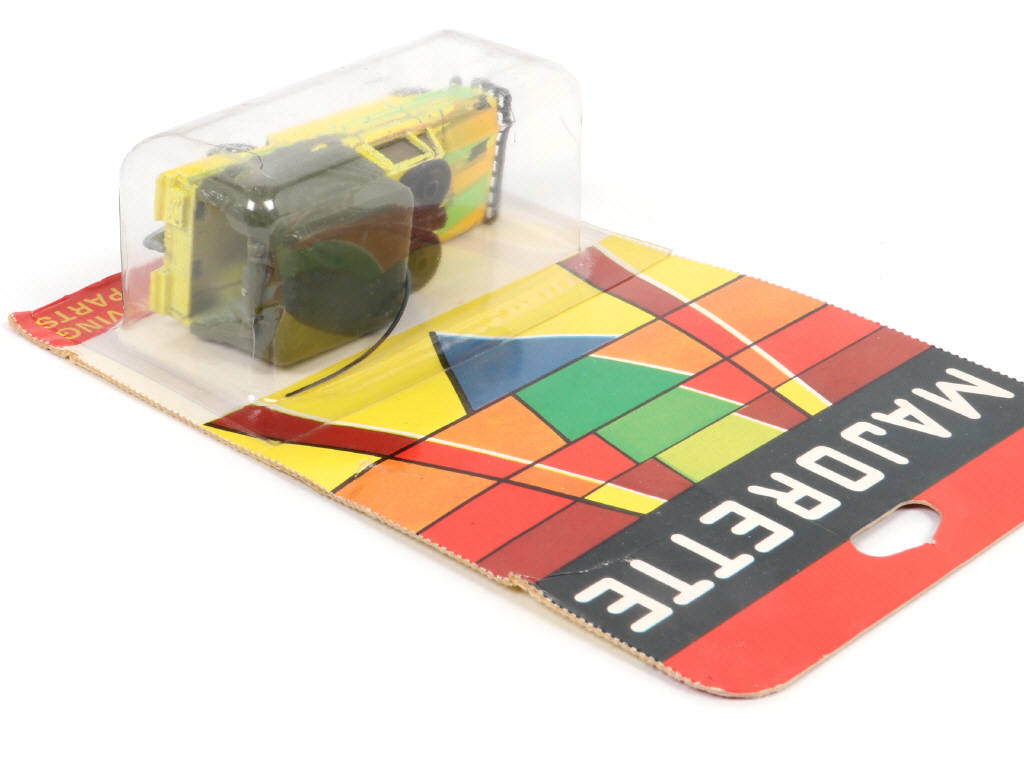 Lot 137 - MAJORETTE (FRANCE) (1)