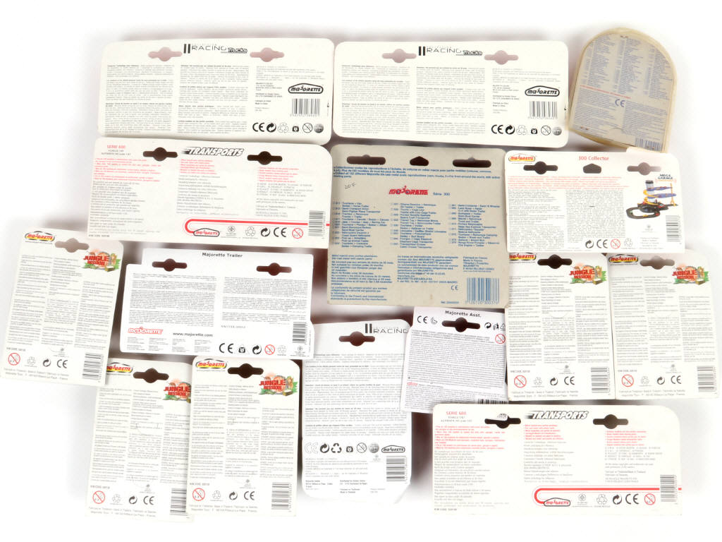 Lot 152 - MAJORETTE (FRANCE) (15)