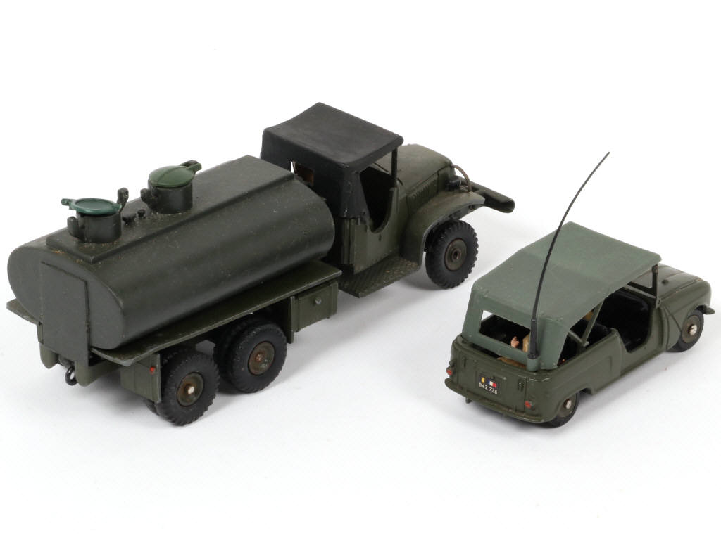 Lot 229 - DINKY TOYS (FRANCE) (2)