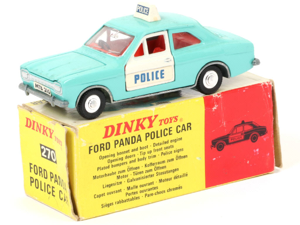 Lot 174 - DINKY TOYS (GB) (1)