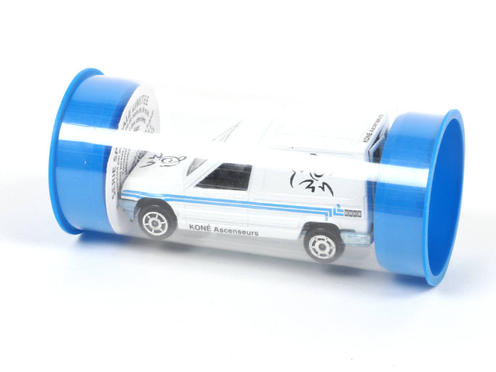 Lot 74 - MAJORETTE (FRANCE) (10)