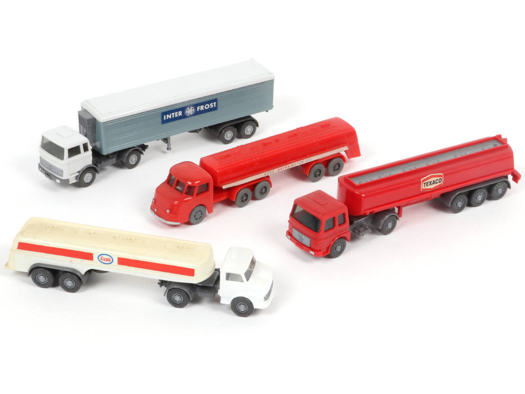 Lot 110 - WIKING 'HO' (ALLEMAGNE) (4)