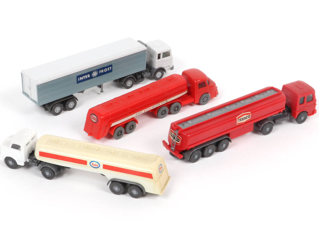 Lot 110 - WIKING 'HO' (ALLEMAGNE) (4)